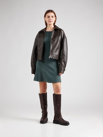Robe 'Lotti' ABOUT YOU en vert