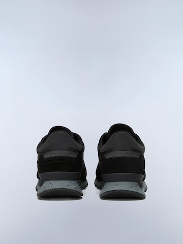 NAPAPIJRI Låg sneaker i svart