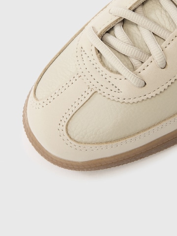 ADIDAS ORIGINALS Ниски маратонки 'HANDBALL SPEZIAL' в сиво