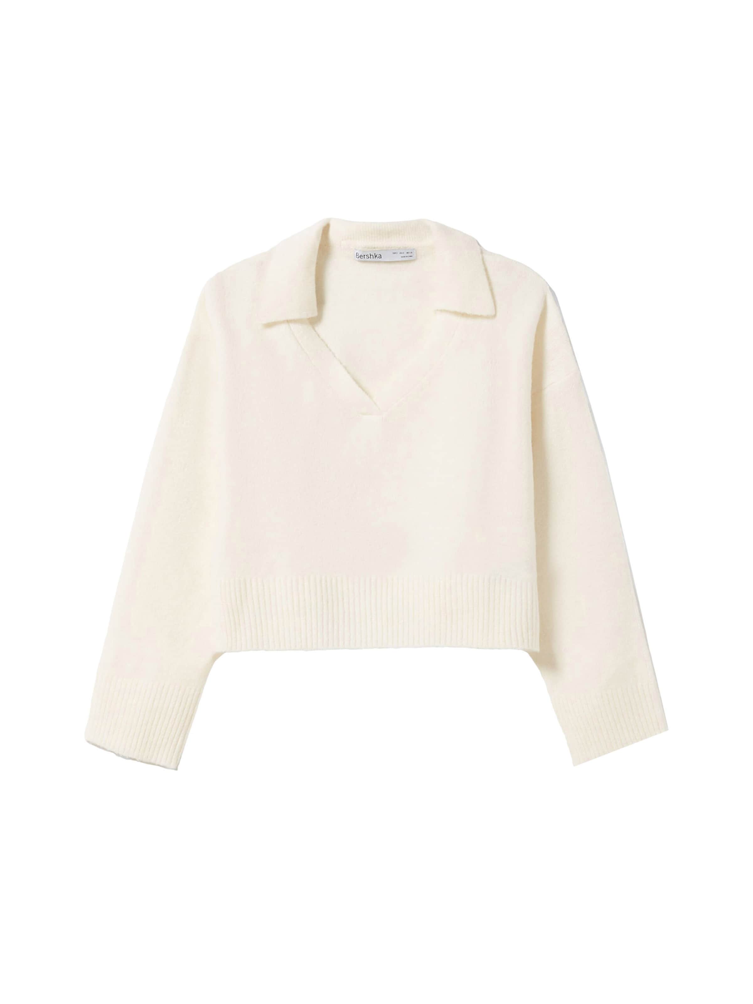 Bershka Sweater in Beige: front