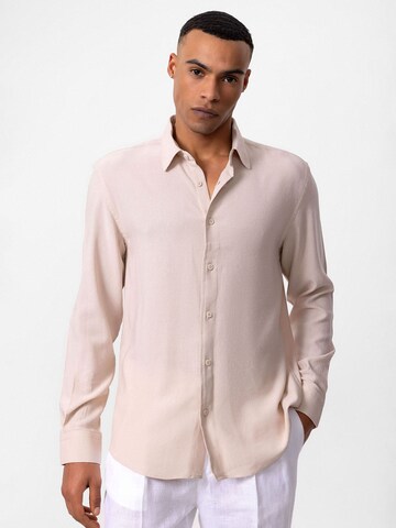 Regular fit Camicia di Antioch in beige: frontale