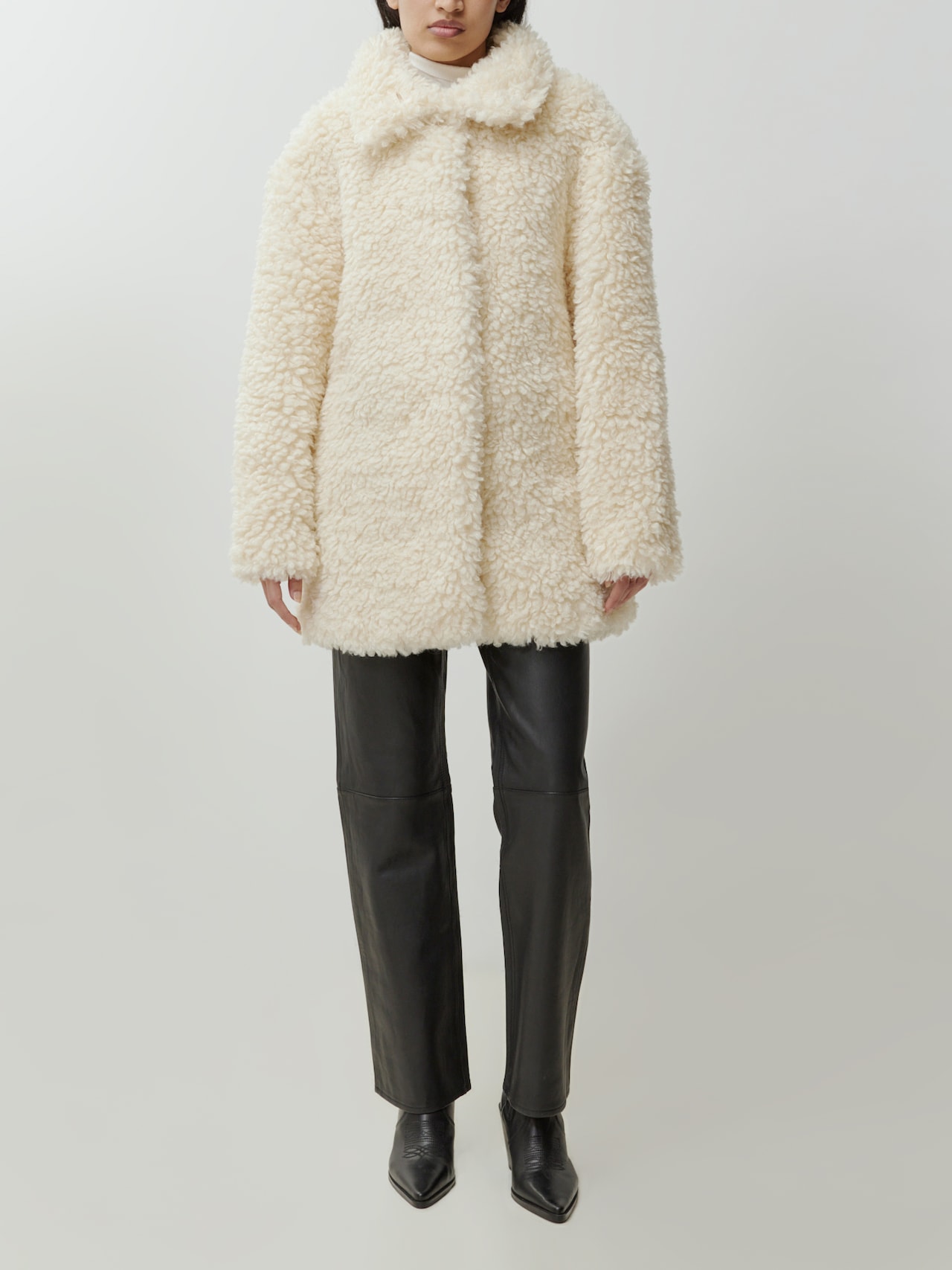 EDITED Producten Tussenmantel 'Poloma' Ecru