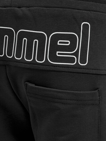 Hummel Regular Athletic Pants in Black