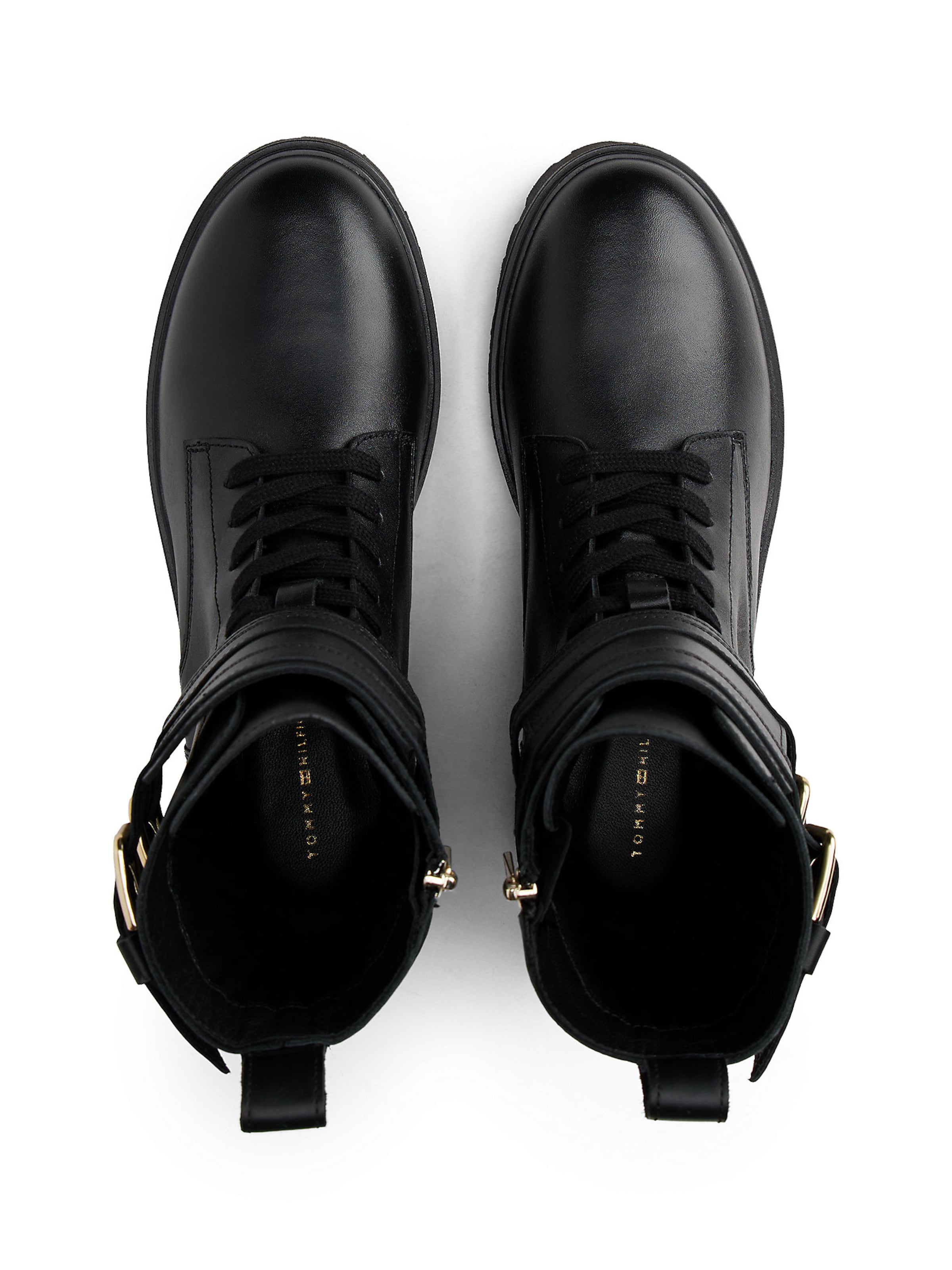 Ghete cu șireturi de la TOMMY HILFIGER pe negru