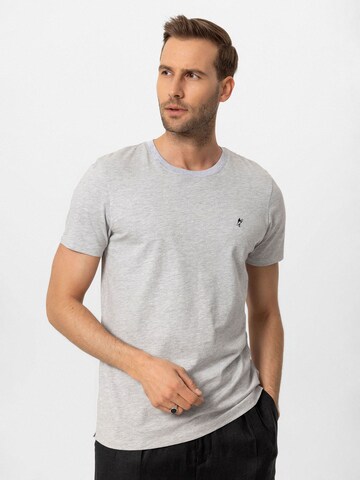 T-Shirt Jacey Quinn en mélange de couleurs