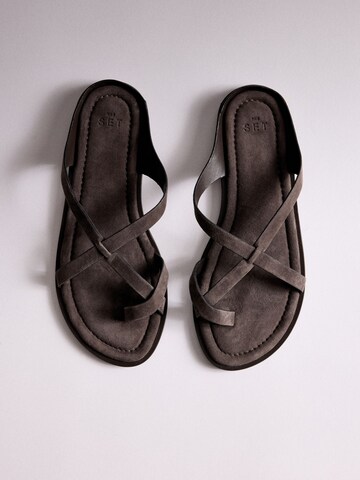 Tongs The Set en marron