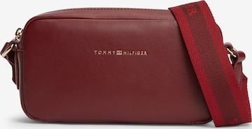 TOMMY HILFIGER Olkalaukku 'ESSENTIAL' värissä ruskea: etupuoli