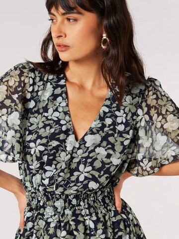 Apricot - Vestido en verde