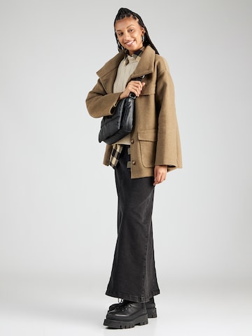 Twist & Tango Between-seasons coat 'Edna' in Brown