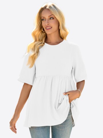 Tunica de la Imily Bela pe alb: față