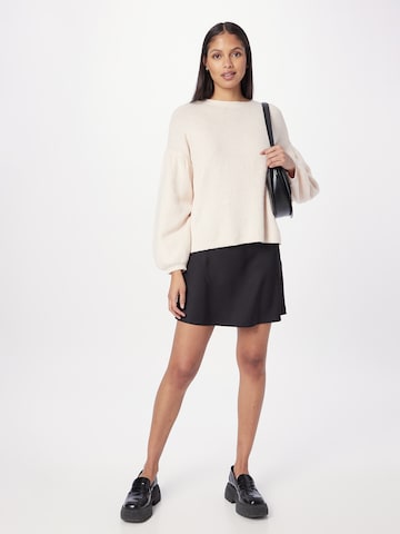 Thought Sweater 'Ilianna' in White