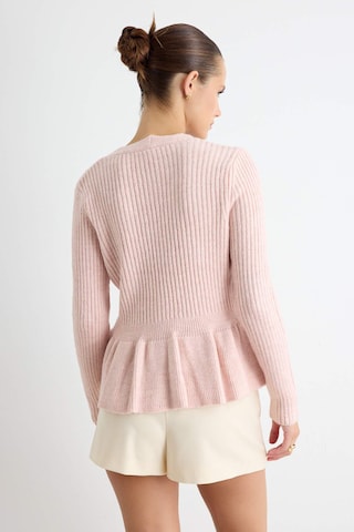Trendyol Strickjacke in Pink
