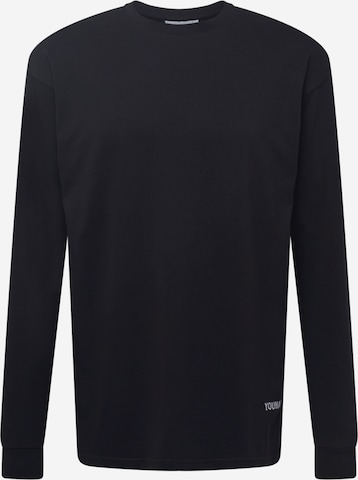 Youman Shirt in Black: front