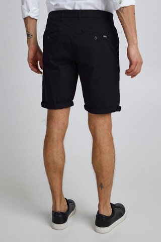 !Solid Regular Chino 'Rockcliffe' in Zwart