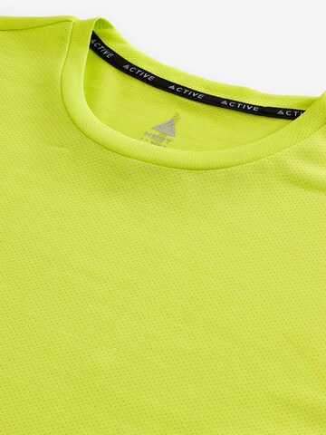 T-Shirt fonctionnel Next en jaune