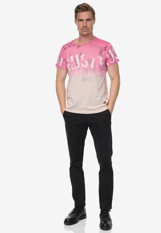 Rusty Neal T-Shirt in Pink