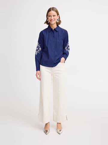 Camicia da donna ' BYHETILA SHIRT' di b.young in blu