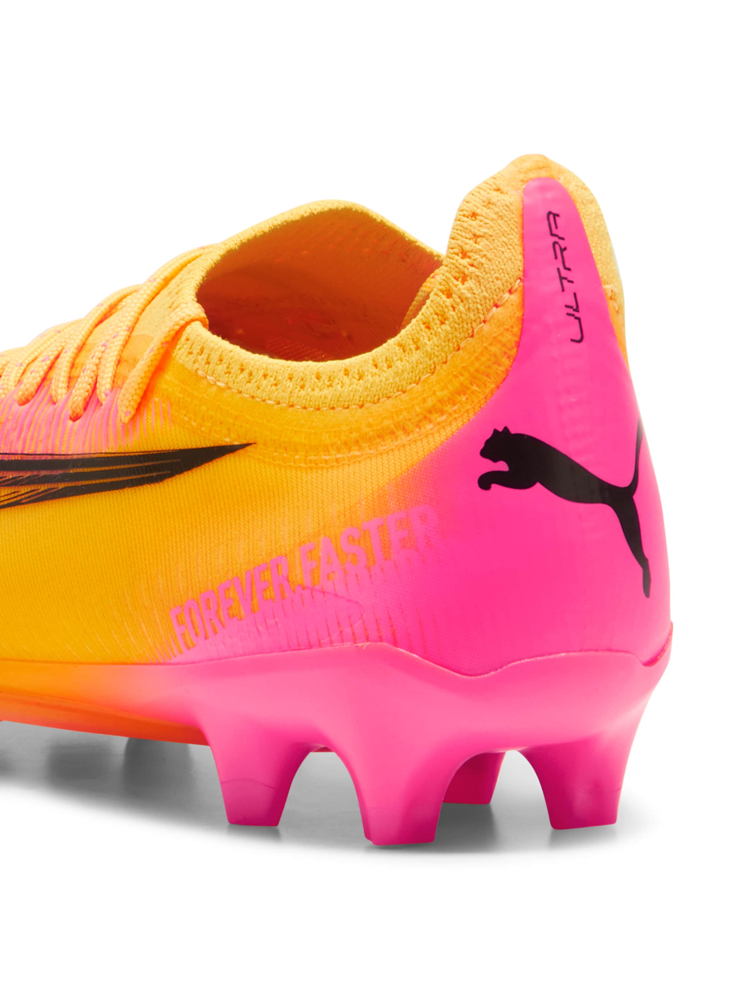 PUMA Jalgpallijalats 'ULTRA ULTIMATE', värv kollane