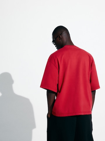 BershkaMajica 'SPIDERMAN' - crvena boja