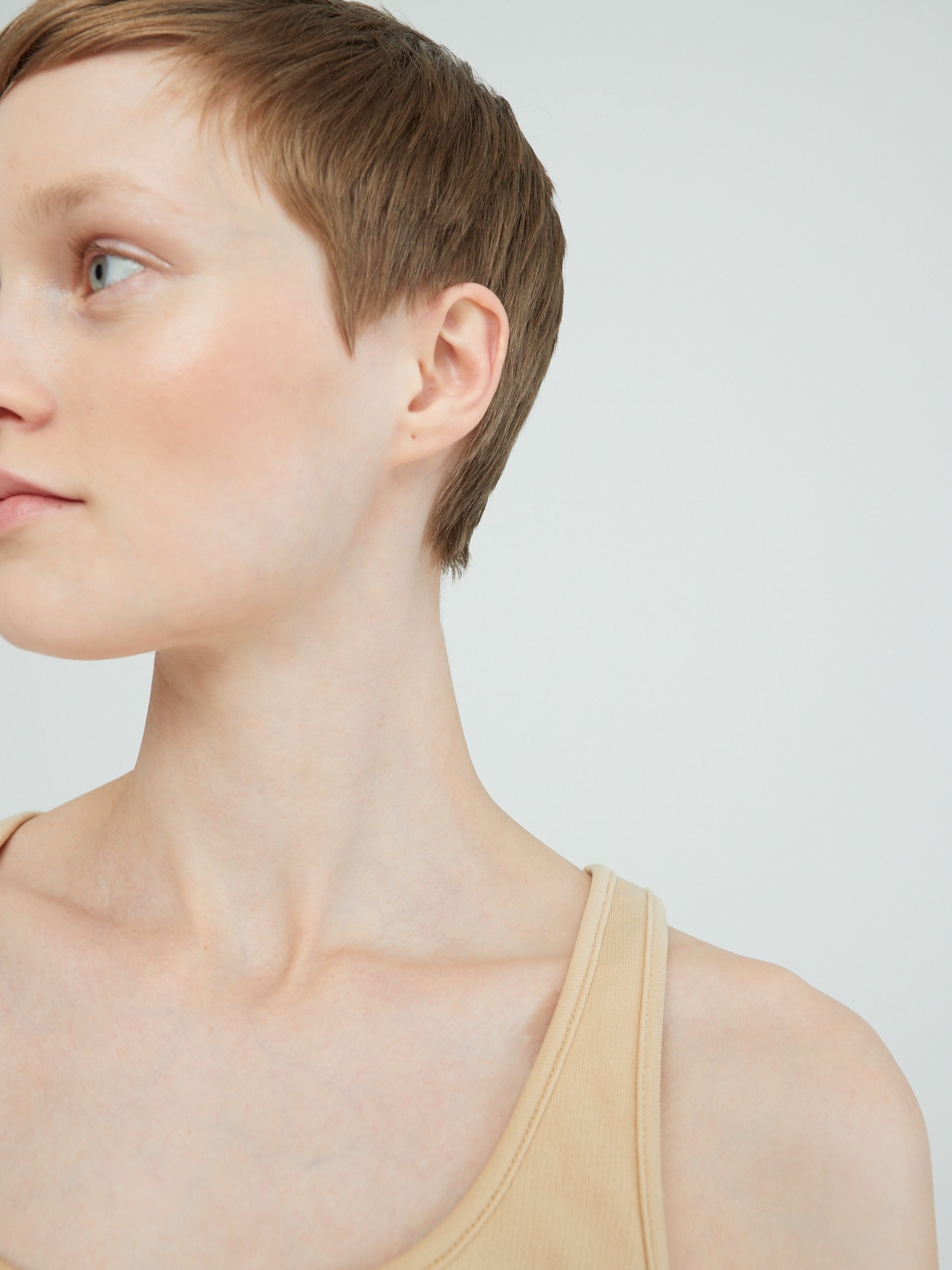 EDITED Top 'Kaila' Lichtbruin