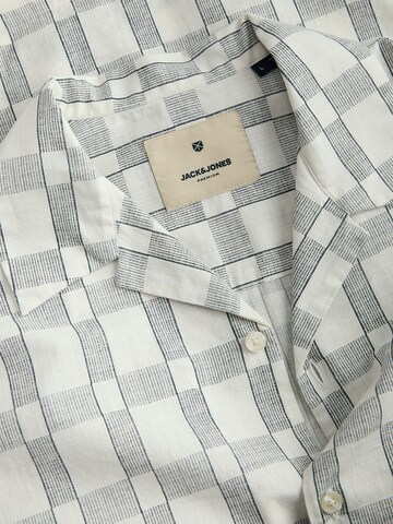 Jack & Jones Plus Comfort fit Button Up Shirt 'JPRBLUKEVIN' in Grey