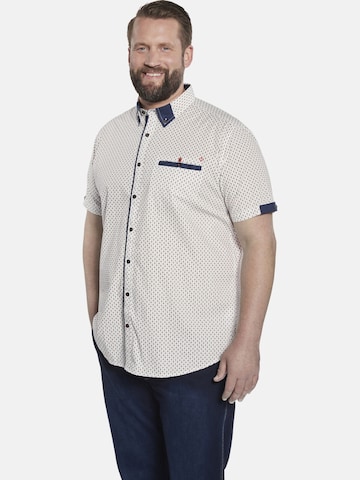 Charles Colby Comfort fit Button Up Shirt ' Duke Leonard ' in White: front