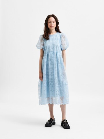 Robe 'Bodil' SELECTED FEMME en bleu