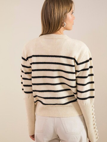 Pullover di Bianco Lucci in beige