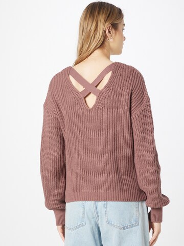 ABOUT YOU Sweater 'Michaela' in Pink