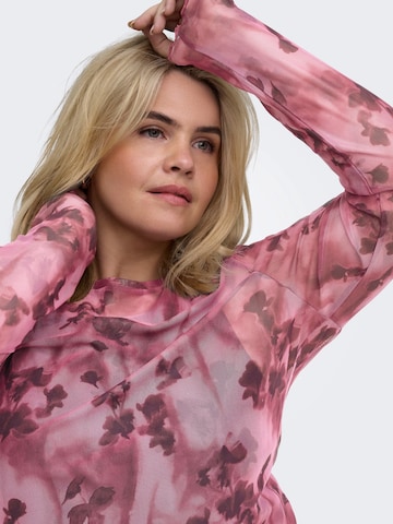 T-shirt 'CARJUNGLE' ONLY Carmakoma en rouge