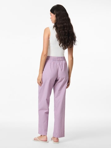 PIECES Regular Trousers in Pink