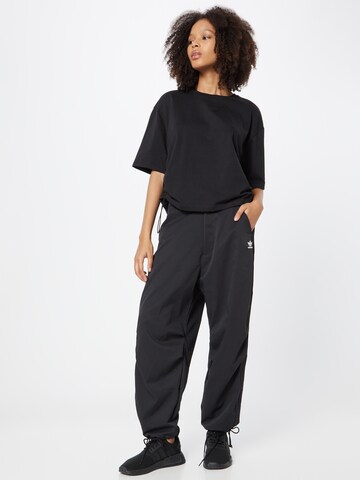 ADIDAS ORIGINALS Tapered Broek in Zwart