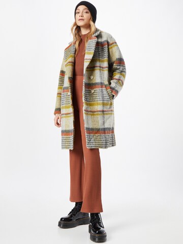 RINO & PELLE Between-Seasons Coat in Mixed colors
