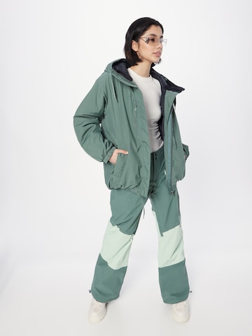 ROXY Зимняя куртка 'LOFTY' в Зеленый