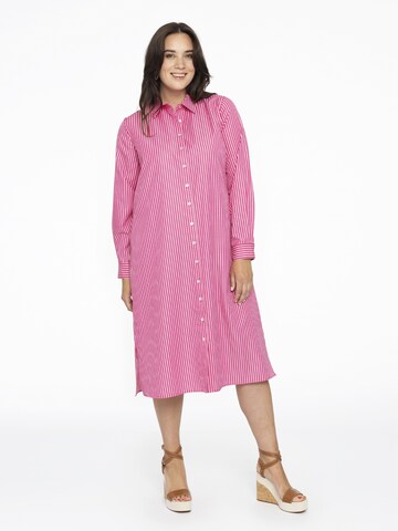 Yoek Shirt Dress in Pink