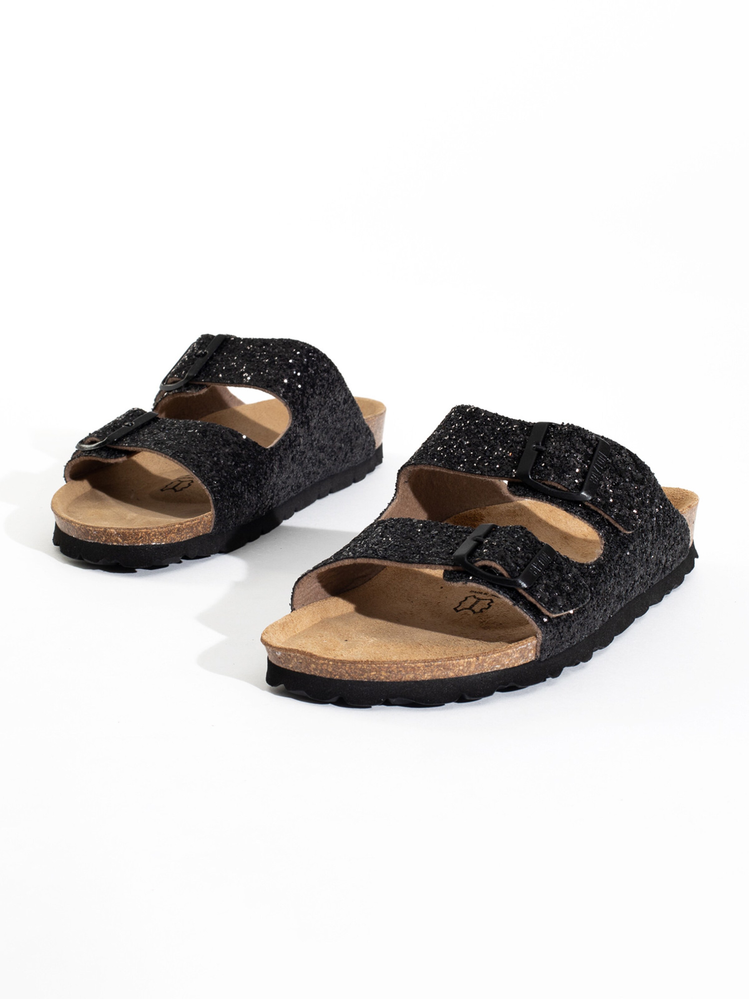 Bayton Pantofle 'Atlas' – černá