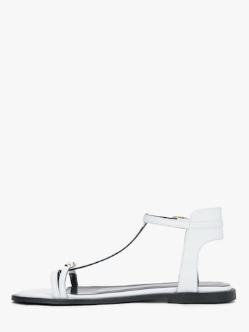 Estro Sandaler '48-105-1' i hvid