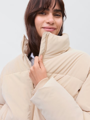 MANGO TEEN Overgangsjakke i beige