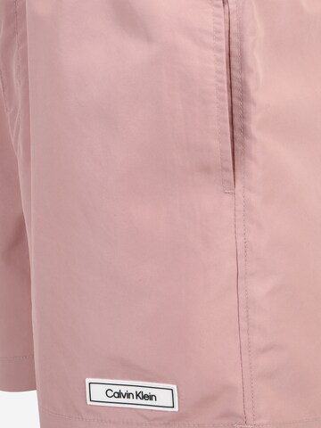 Calvin Klein Swimwear Rövid fürdőnadrágok - rózsaszín