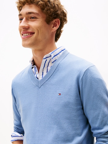 Pulover de la TOMMY HILFIGER pe albastru