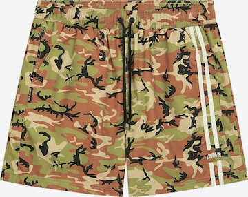 Pantaloncini da bagno 'Woodland' di Unfair Athletics in verde: frontale