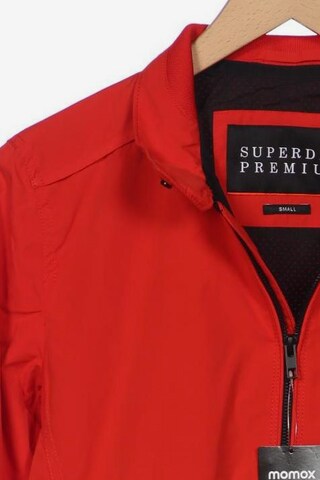 Superdry Jacke S in Rot