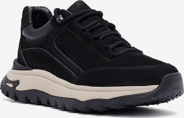Derimod Platform trainers in Black: front
