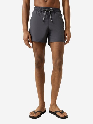 Bogner Fire + Ice Badeshorts 'Nelson' in Grau: Vorderseite