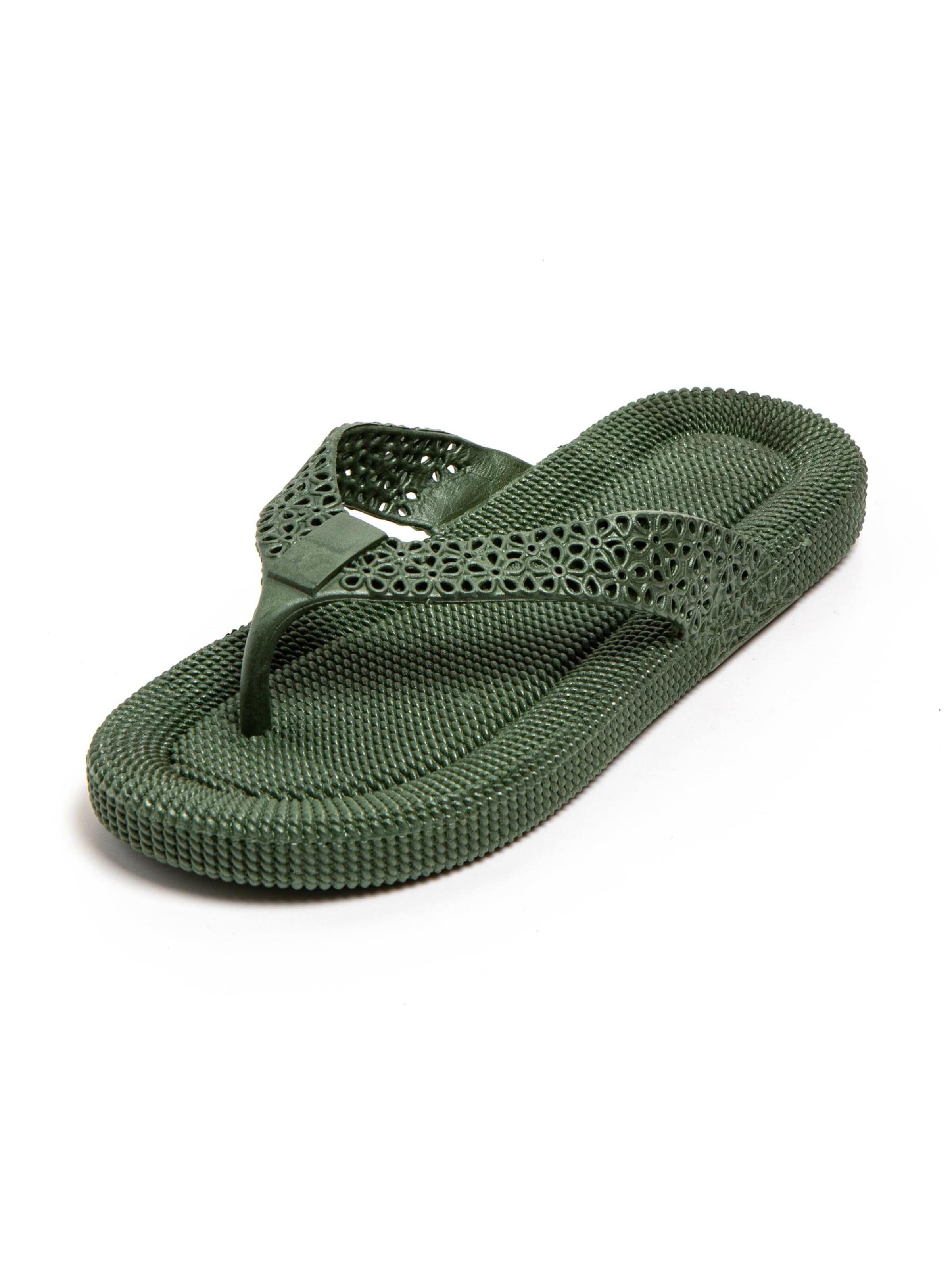 Brasileras T-Bar Sandals 'Flopee' in Green: front
