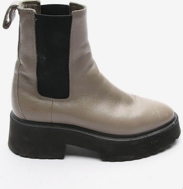 Copenhagen Dress Boots in 38 in Grey: front