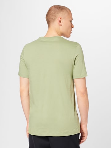 Nike Sportswear Regular fit Shirt 'Futura' in Groen