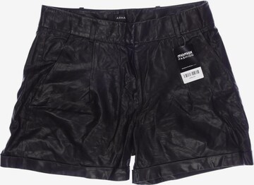 Arma Shorts in S in Black: front