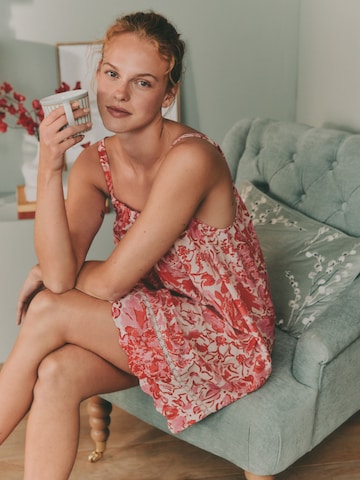 Chemise de nuit LAURA ASHLEY en rose