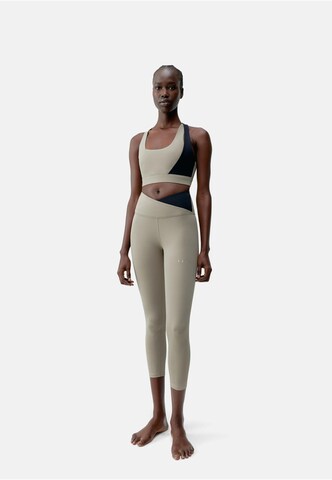Born Living Yoga Skinny Leggings 'Cleo' in Beige
